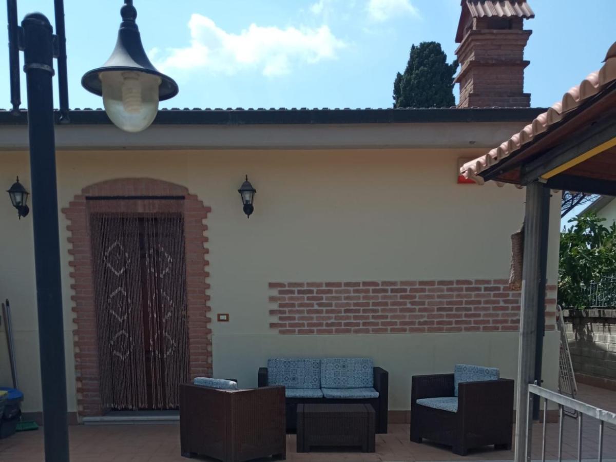 Apartment Roma Tor Vergata Con Giardino 部屋 写真